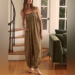 FREE PEOPLE Rule The World
Maxi Romper / Fern Combo